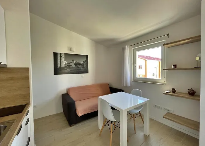 Ursula Apartment